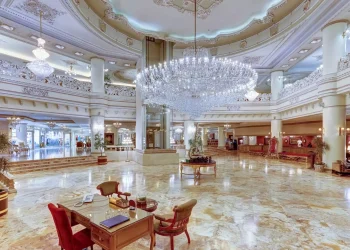 لوکس ترین هتل های مشهد